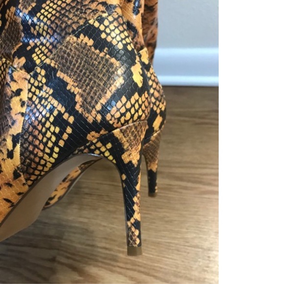 Steve Madden Kinga Snake Boots - Picture 6 of 8